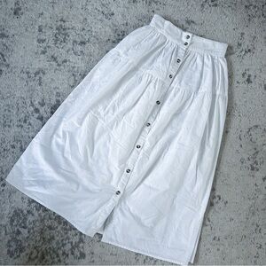 ⭐️3/$30⭐️ (bundle deal) SIM & SAM White Cotton Skirt